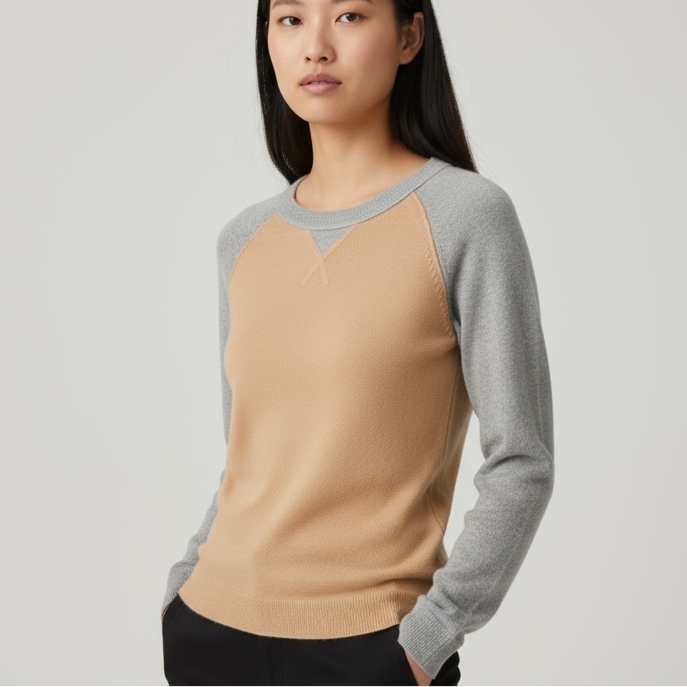 🌻Halogen Tan & Gray Long Sleeve Cashmere Round Neck Layered Sweater Size SP